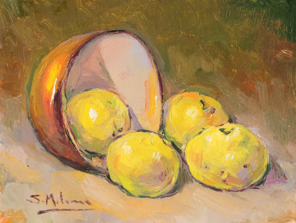 Yellow fruit and a bowl